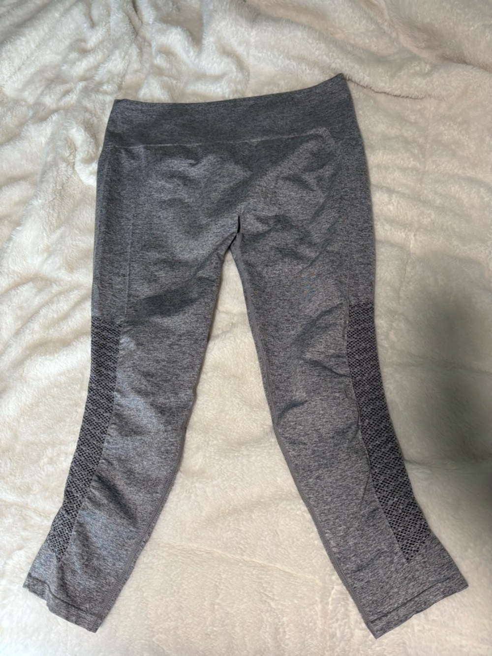 Fabletics Grey Seamless Women’s Active Fall Workout Yoga Activewear Leggings